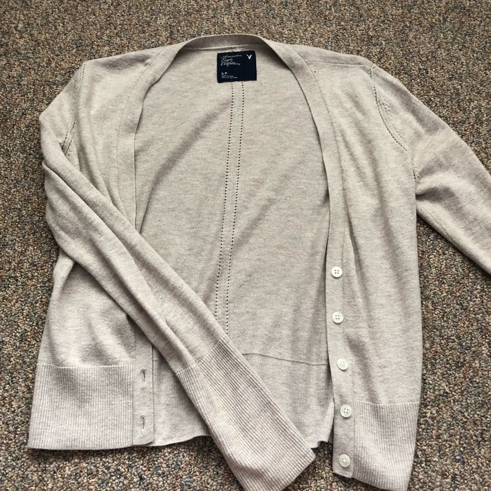 American Eagle cardigan